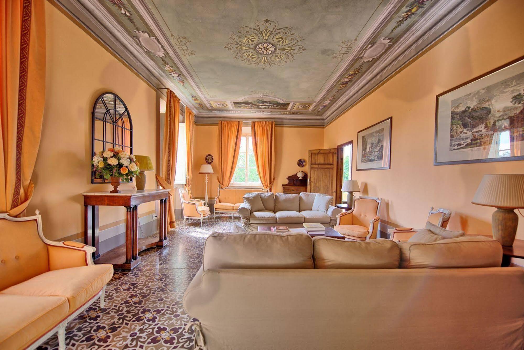 Villa Fiamma By Posarellivillas Piaggiori Exterior photo